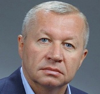 Владимир Сацюк, банк Украина, досье, биография, компромат